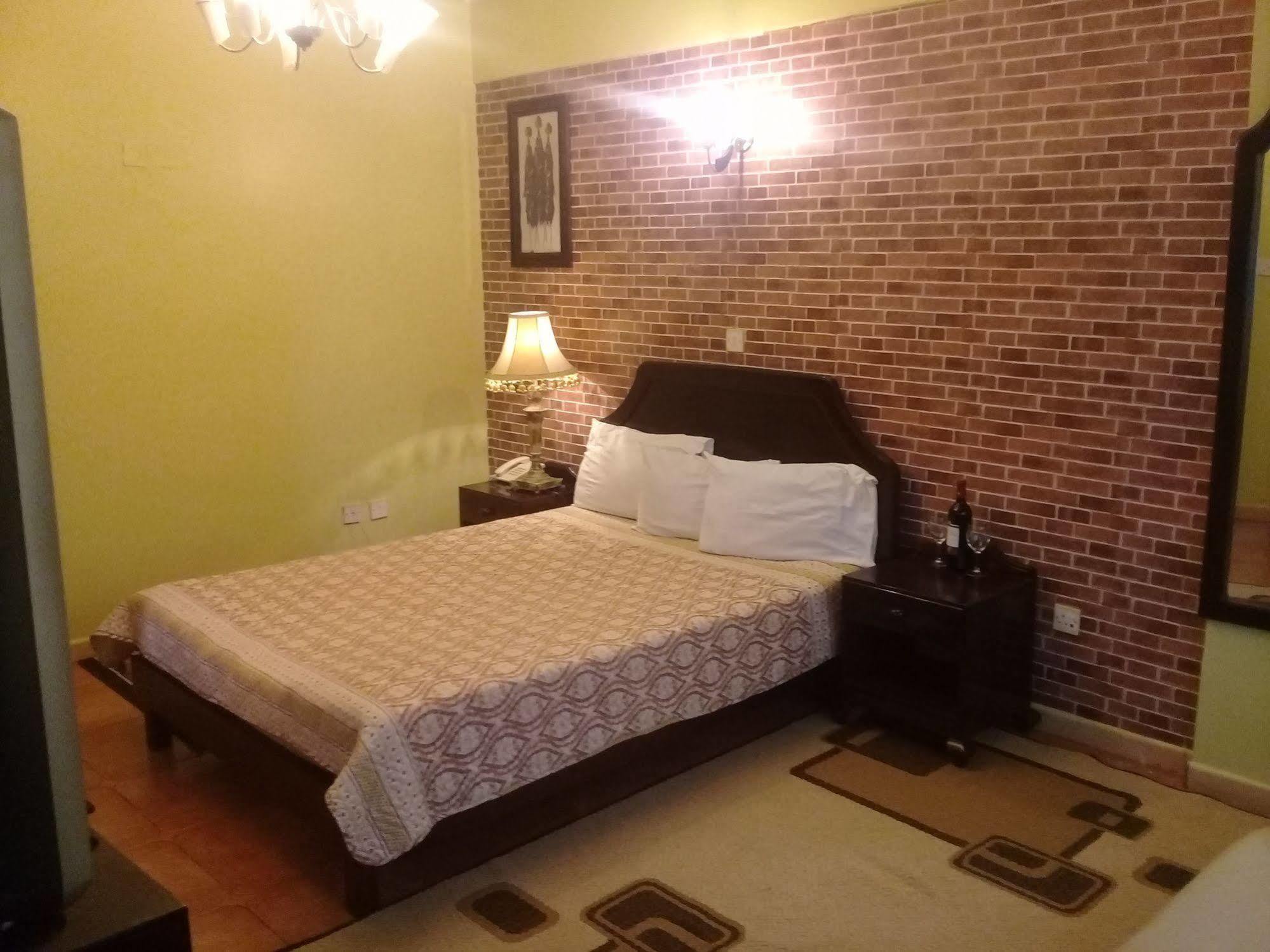 Osy Grand Hotel Moshi Kilimanjaro Tanzania Luaran gambar